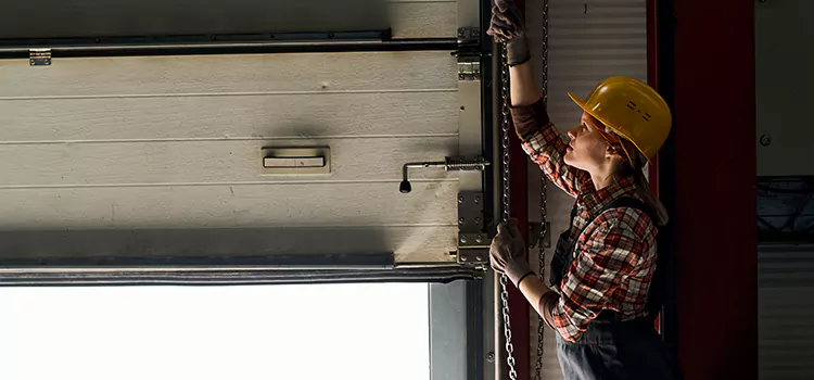 Addressing Common Garage Door Stoppage Issues in Hauppauge, NY